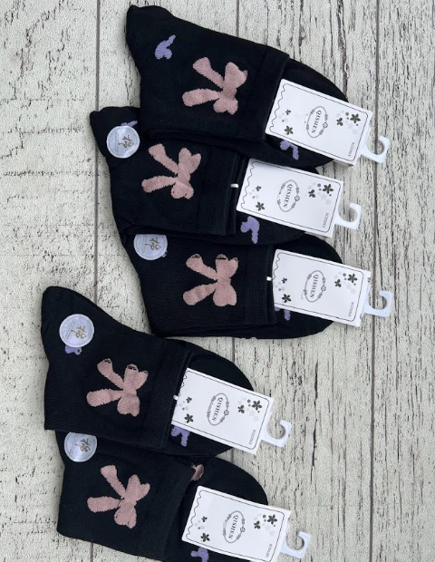 Kaos kaki elegan polos